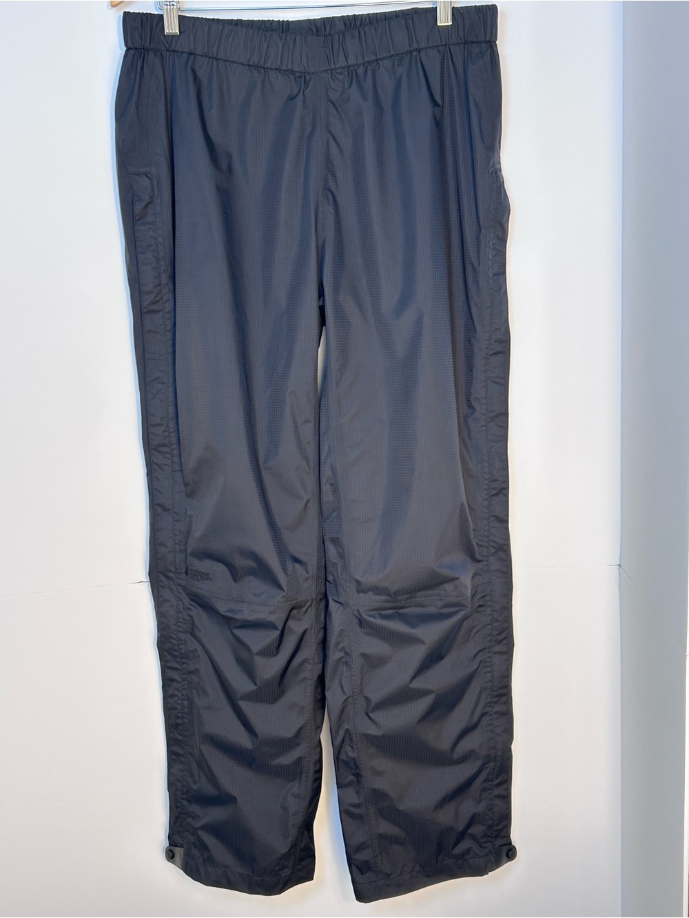MEC Mountain Equipment Co-op Waterproof Rain Pants Men’s XL Black Side Zip